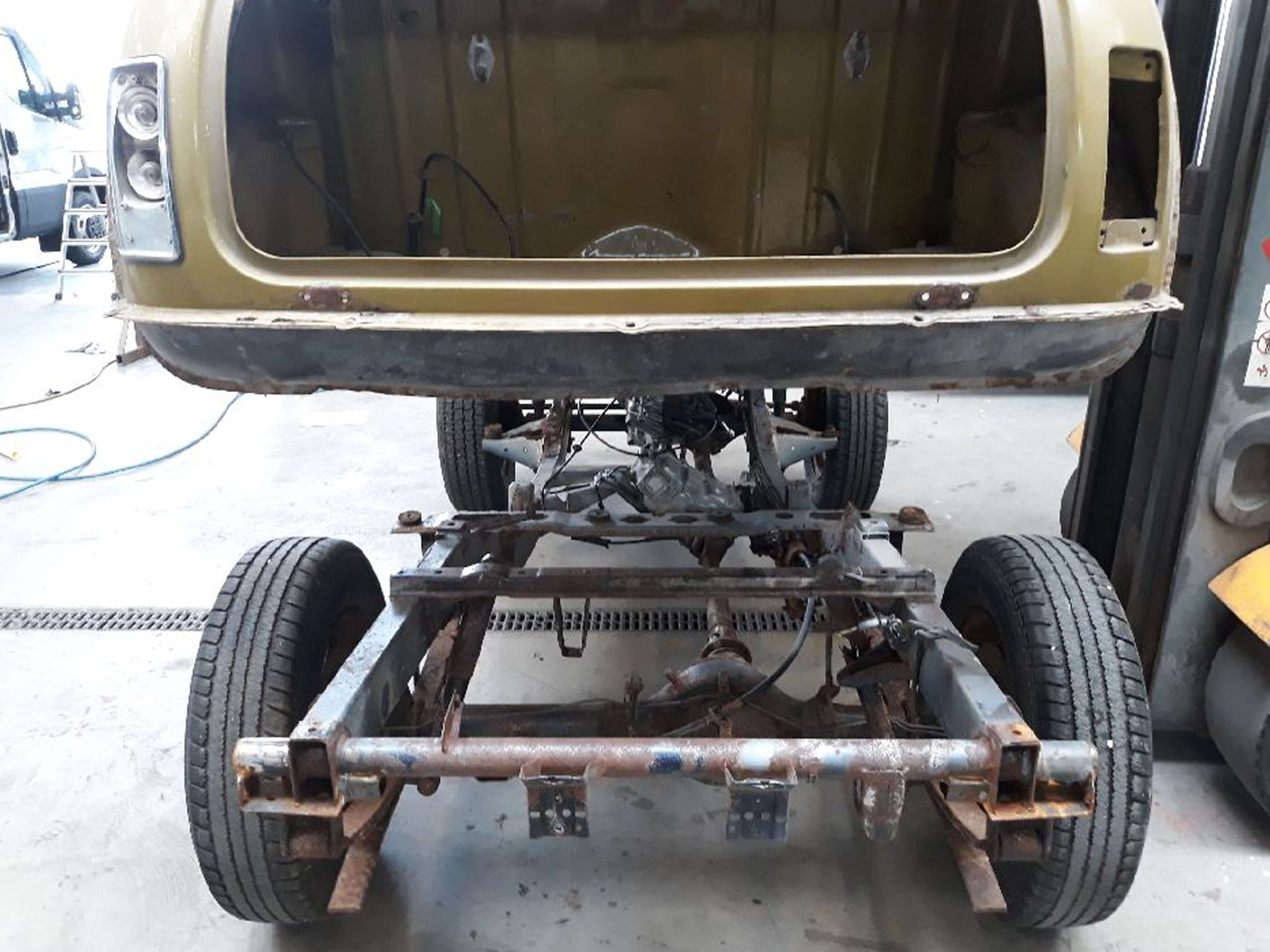 4x4